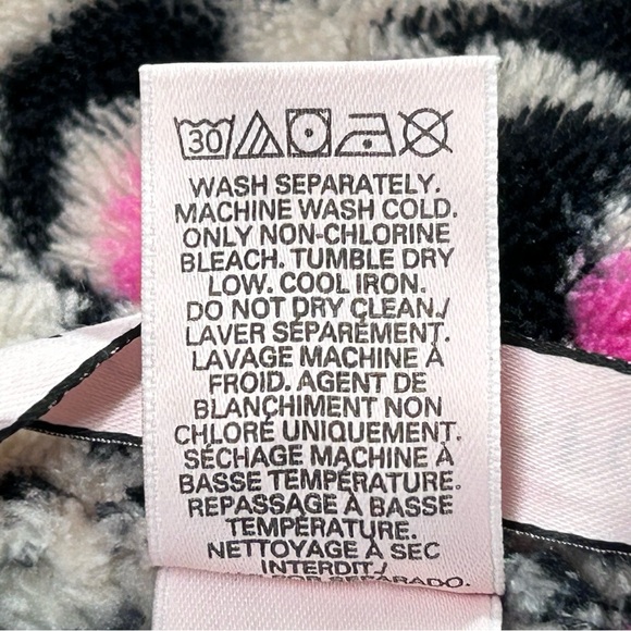 Victoria’s Secret Plush Pink Hearts Bathrobe Size XS/S - Picture 11 of 12